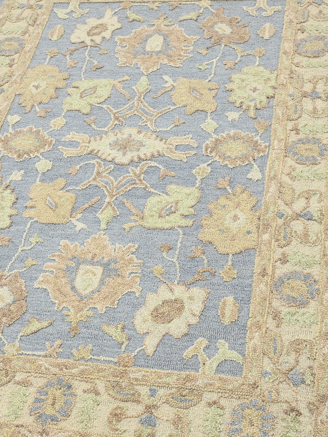 Nahid Hand-tufted Wool Rug