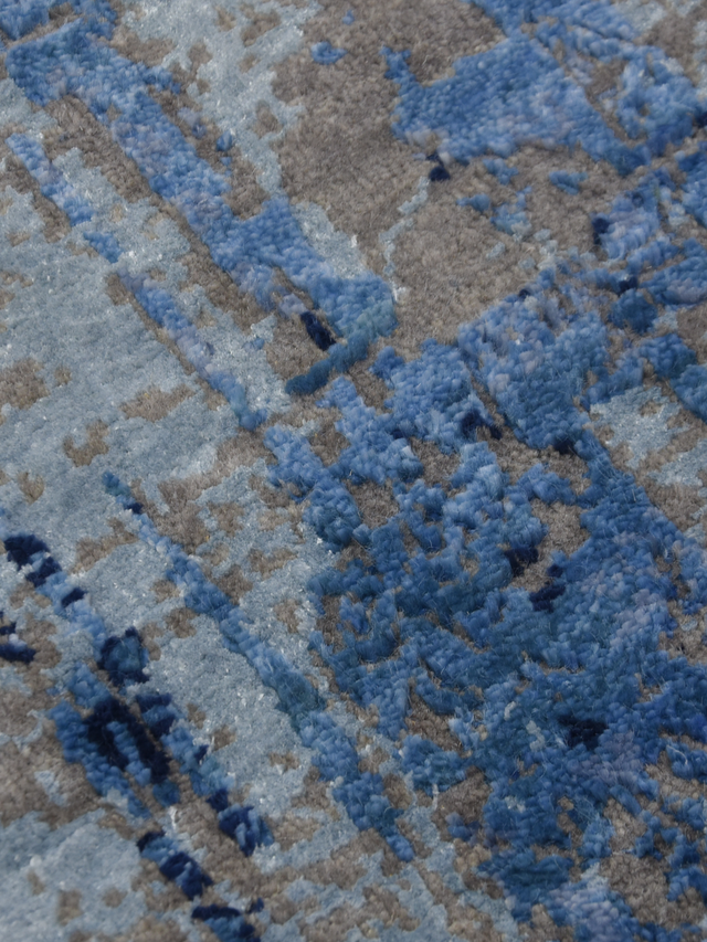 Sadie Hand-knotted Bamboo Silk & Wool Rug