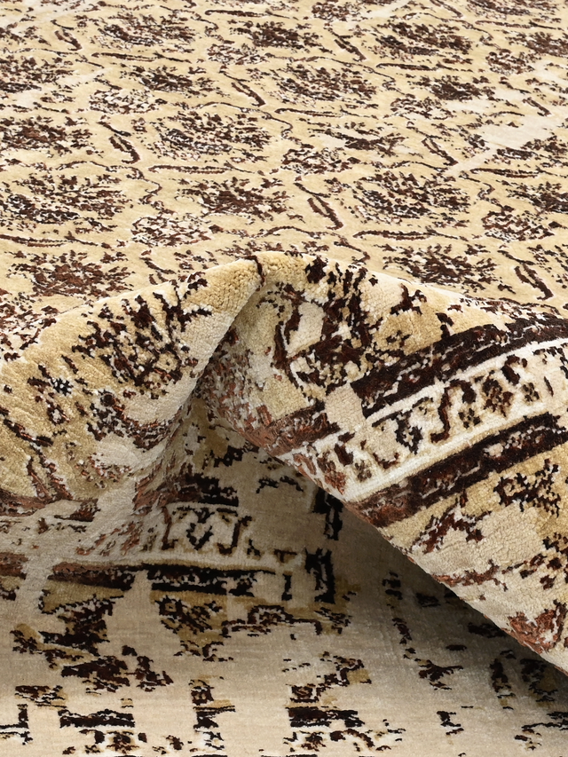 Thalen Hand-knotted Wool & Bamboo Silk Rug