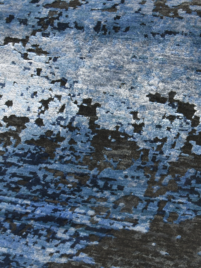 Dovren Hand-Knotted Wool & Bamboo Silk Rug - Blue