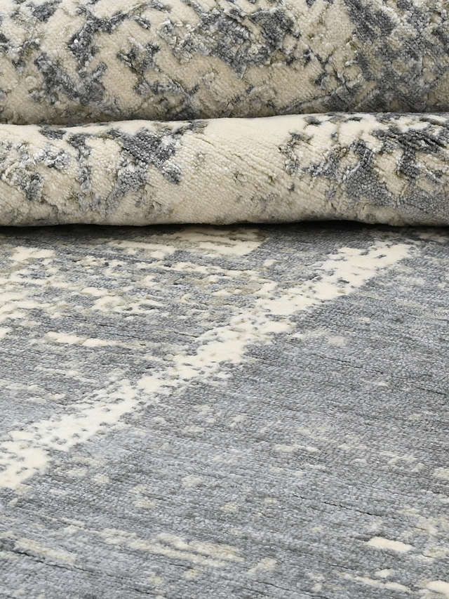 Orellan Hand-Knotted Wool & Bamboo Silk Rug - Beige