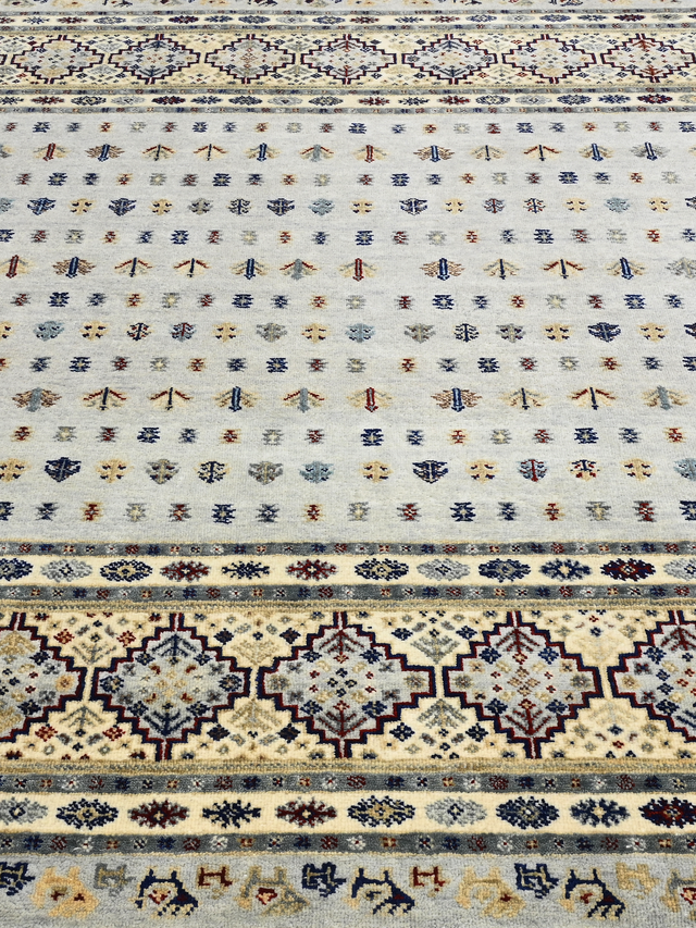 Virel Hand-Knotted Wool & Bamboo Silk Rug - Grey