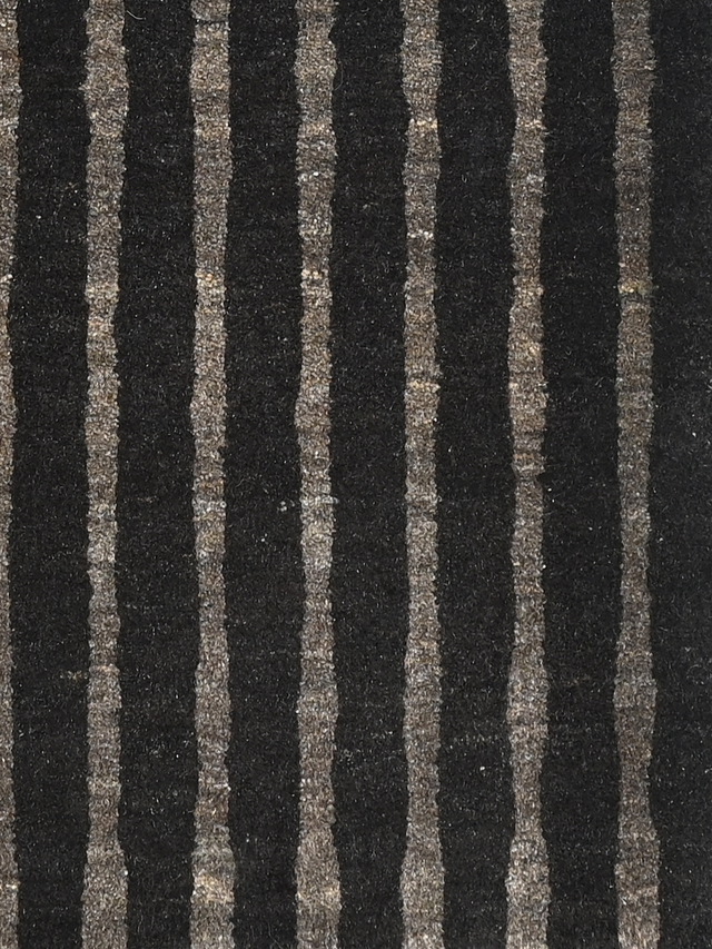 Darvan Hand-Knotted Wool Rug – Charcoal