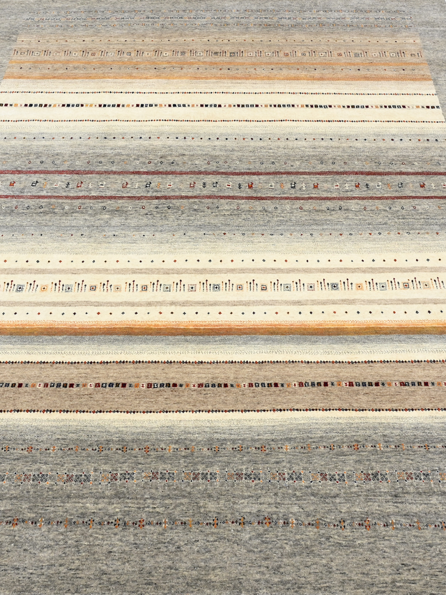 Mardan Hand-Knotted Wool Rug – Grey Melange