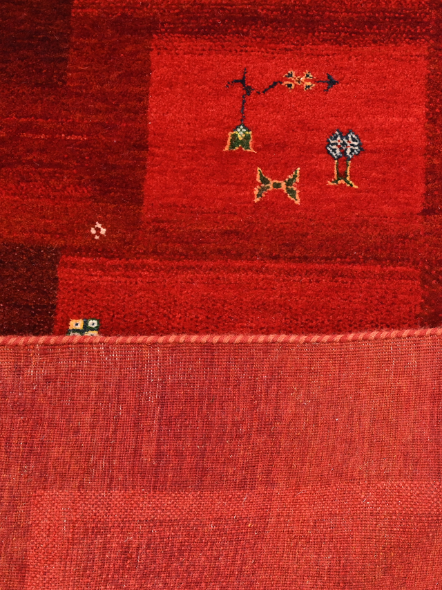 Varan Hand-Knotted Wool Rug – Red