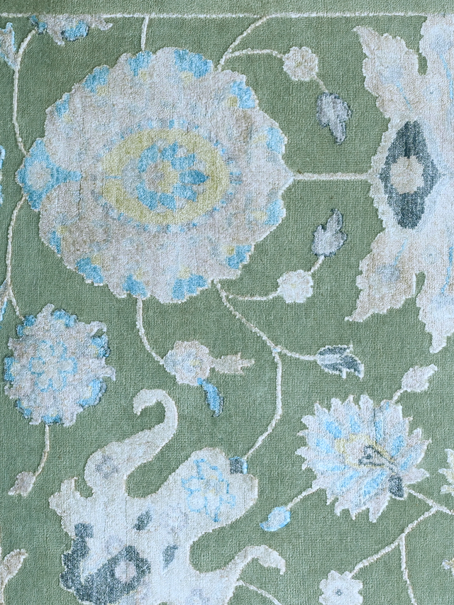 Zuvi Wool & Bamboo Silk Hand-knotted Rug - Grey