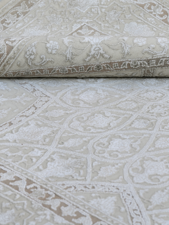 Kalara Hand-knotted New Zealand Wool Rug - Beige