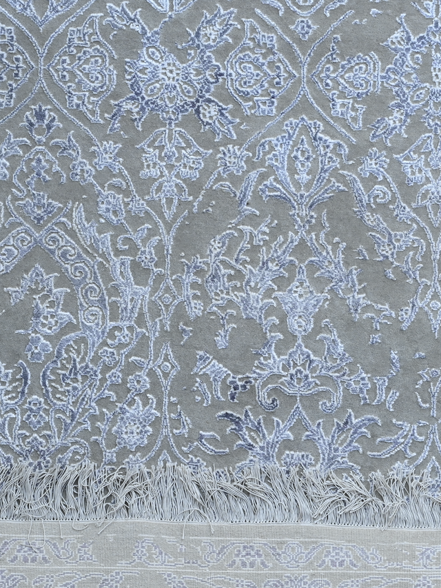 Caro Hand-knotted New Zealand Wool Rug - Grey
