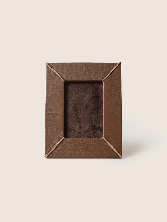 Pulcher Waxy Leather Photo Frame - Cognac