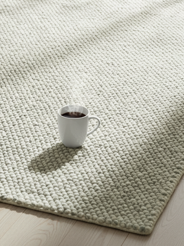 Elara Hand-woven Wool Rug