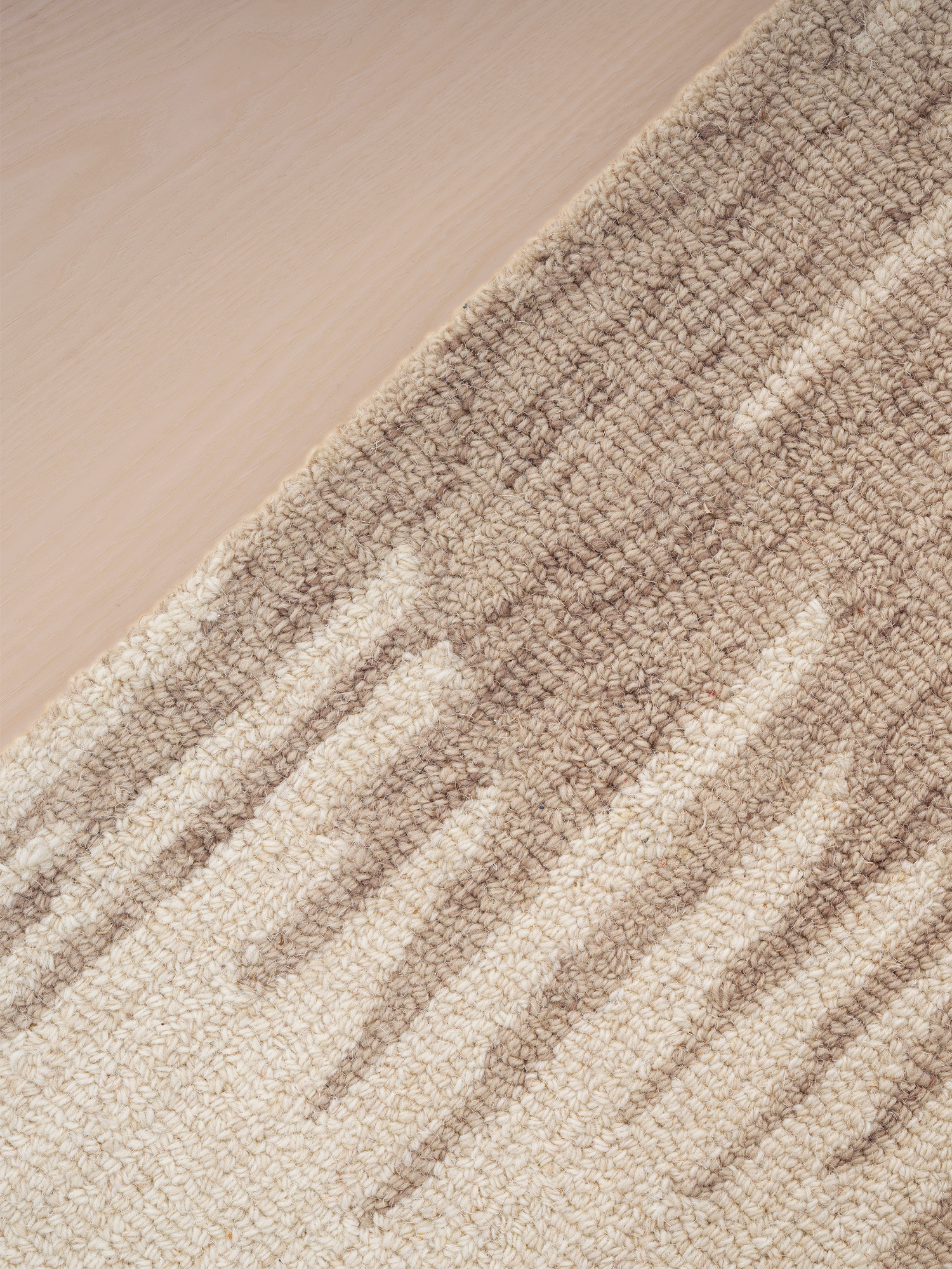 Zahra Hand-tufted Wool Rug