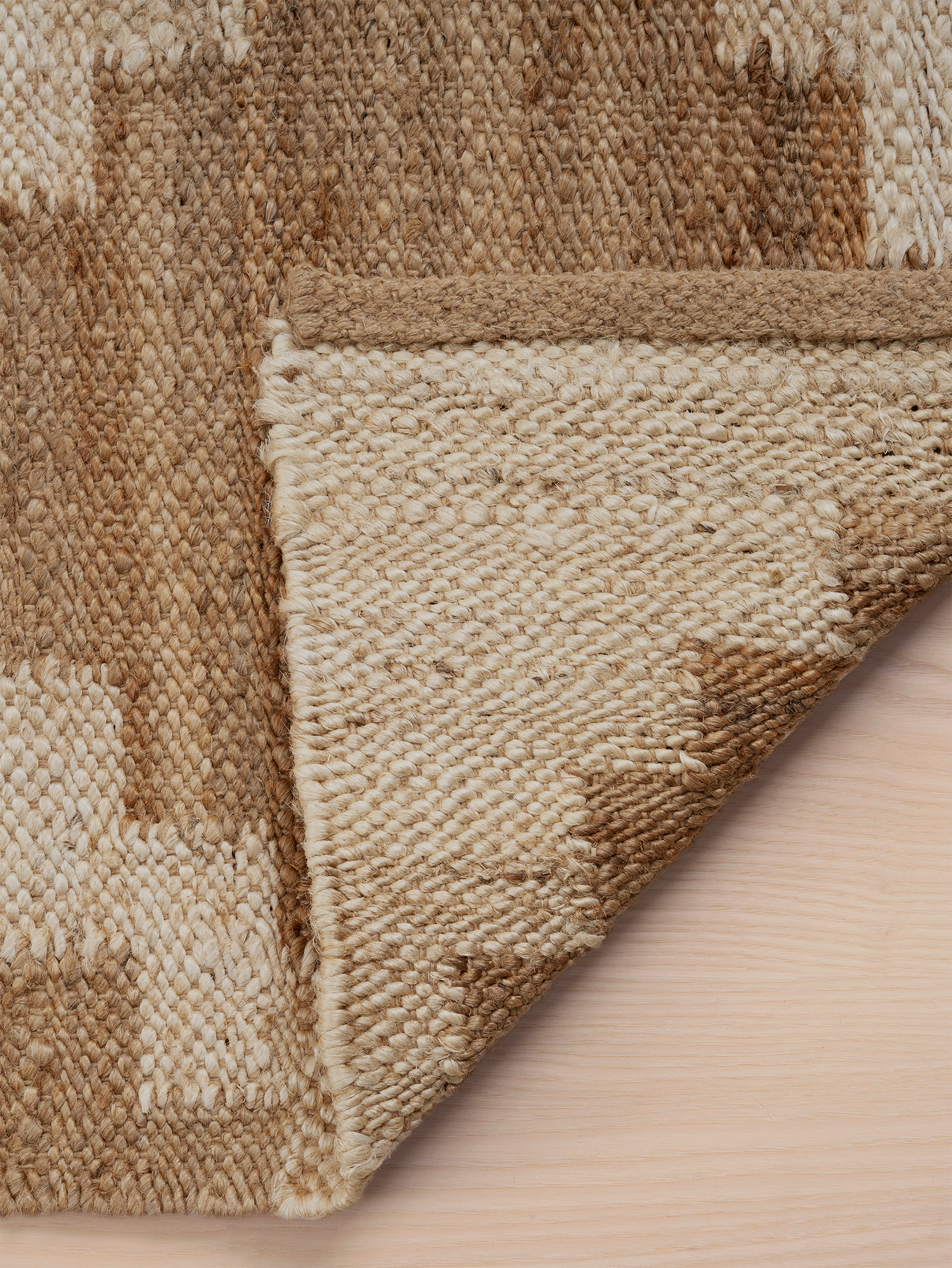 Arden Hand-woven Jute Kilim