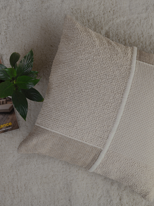 Corin Cotton-Wool Cushion