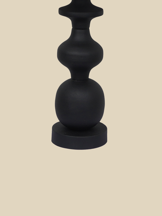 Mira Black Metal Table Lamp