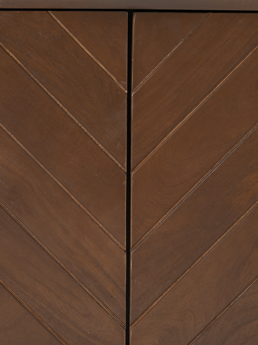 Walnut Finish, Natural Grain