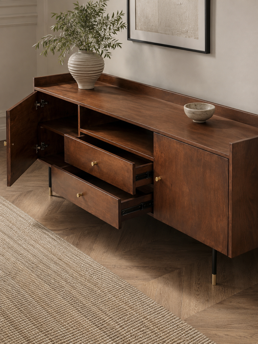 Slim Profile, Clean Structured Lines