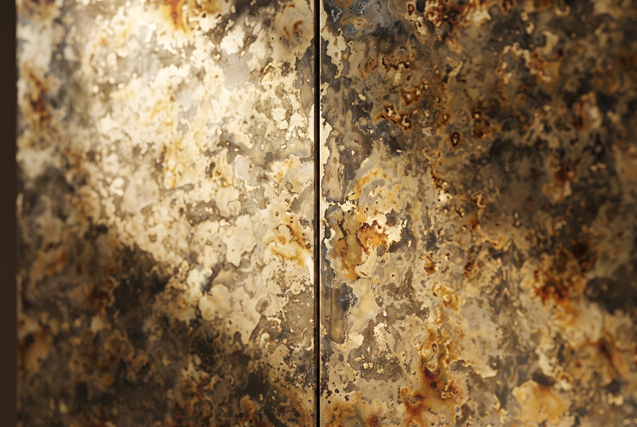 A Supernova-Inspired Brass Glow