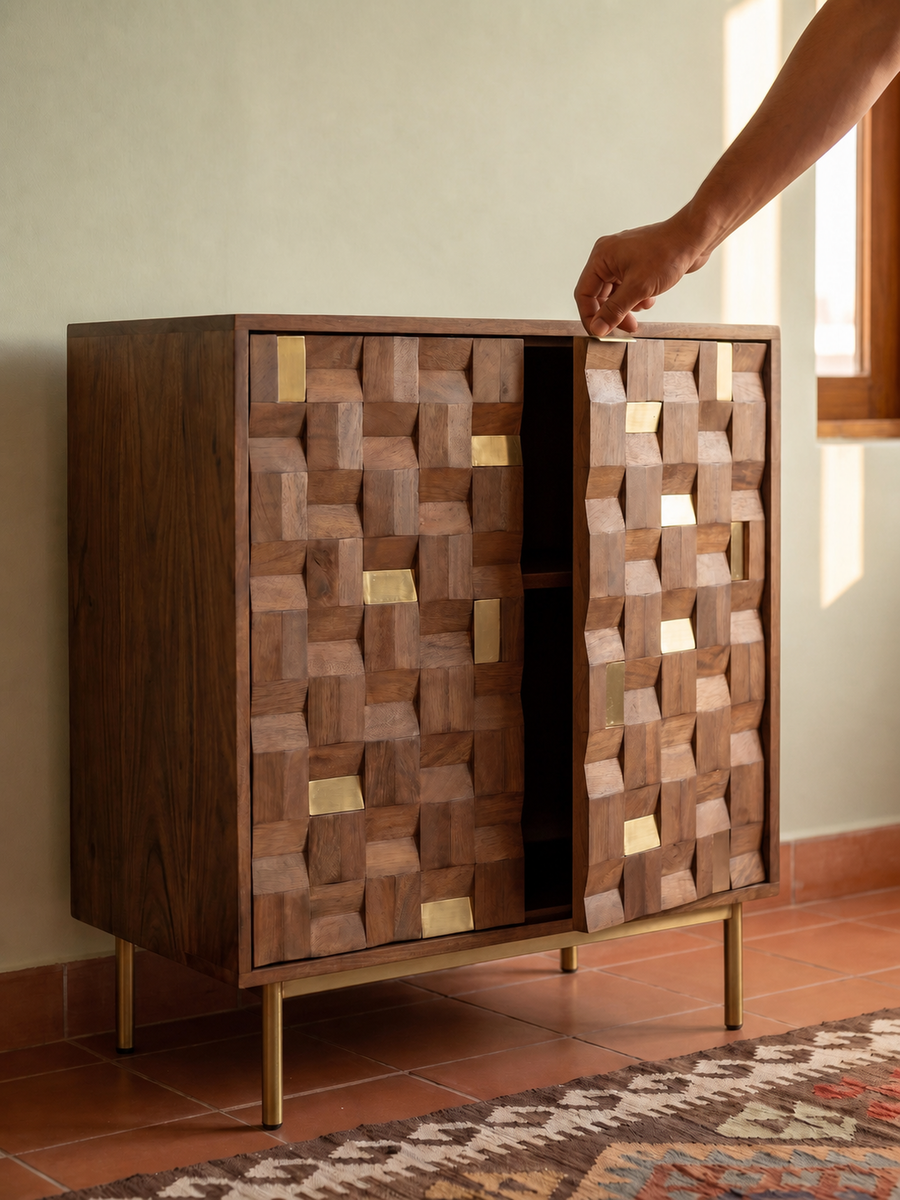 Mango Wood, Brass Detailing