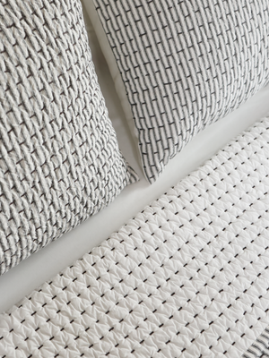 Juan Bedspread Set
