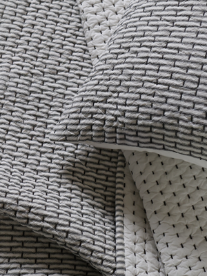 Juan Bedspread Set