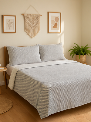 Juan Bedspread Set