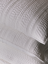 Opal Bedspread Set