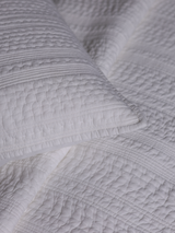 Opal Bedspread Set