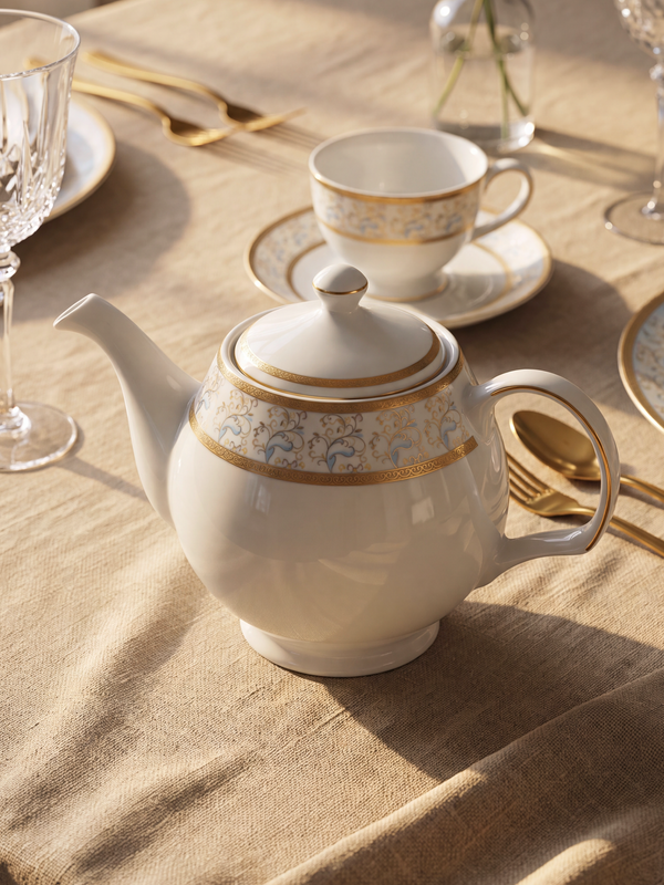Denis Porcelain Teapot & Creamer