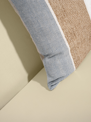 Omio Hand-woven Cushion