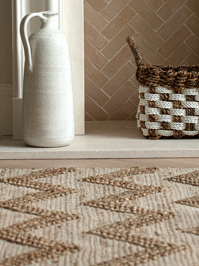 Jesse Hand-woven Jute Rug