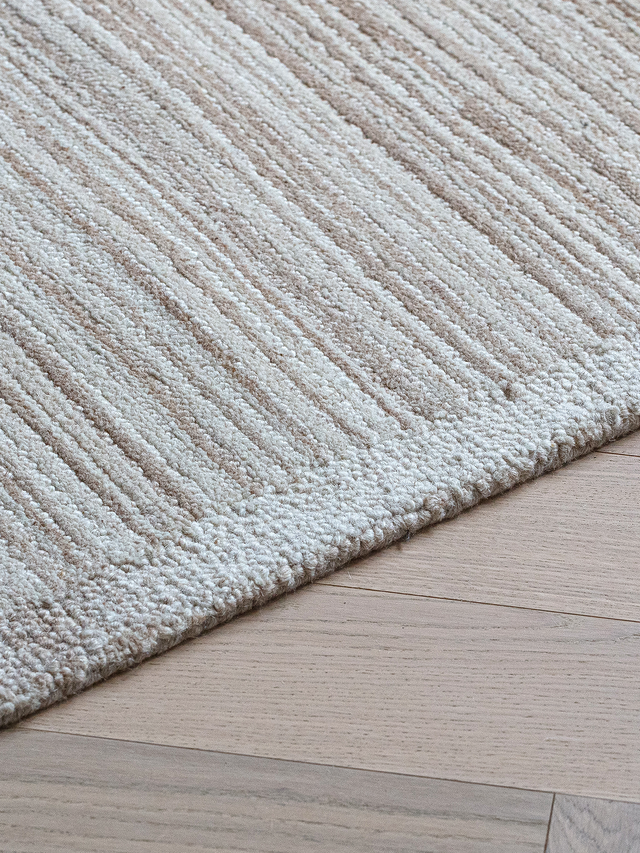 Ailany Hand-tufted Wool Rug
