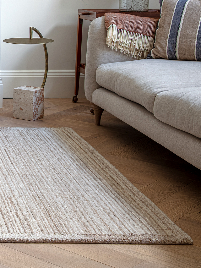 Ailany Hand-tufted Wool Rug