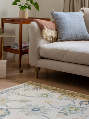 Zahana Hand-tufted Wool Persian Rug - Multi