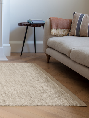 Elodie Hand-woven Wool Rug - Beige