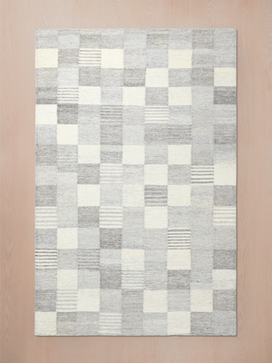 Lykke Hand-woven Wool Kilim Rug - Grey