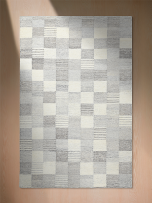 Lykke Hand-woven Wool Kilim Rug - Grey