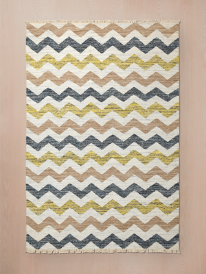 Solvi Hand-woven Wool Kilim Rug - Multi