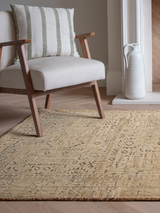 Srija Hand-knotted Wool Rug