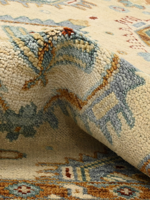 Amber Oasis Hand-knotted Wool Persian Rug - Beige