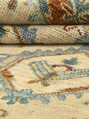 Amber Oasis Hand-knotted Wool Persian Rug - Beige