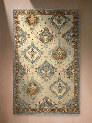 Amber Oasis Hand-knotted Wool Persian Rug - Beige