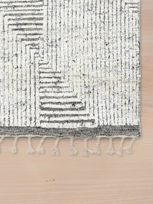 Farah Hand-knotted Wool Geometric Rug - Grey