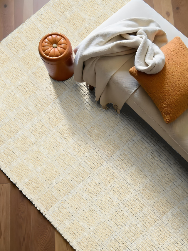 Zahaan Hand-woven Wool Rug