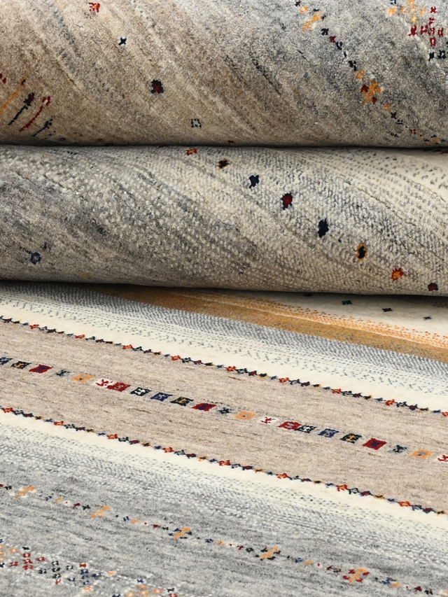Enchanted Heritage Hand-knotted Wool Rug