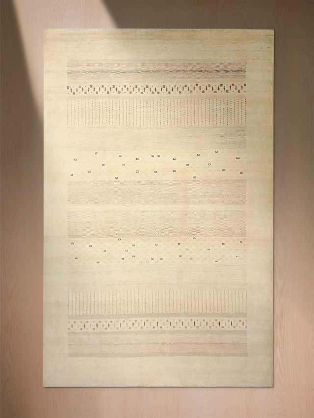 Dreamy Aura Heritage Hand-knotted Wool Rug