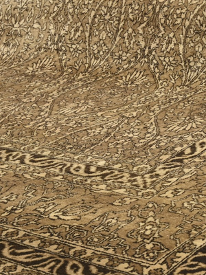 Beni Heritage Hand-knotted Wool Persian Rug - Brown