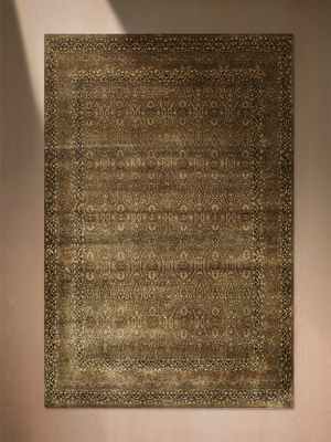 Beni Heritage Hand-knotted Wool Persian Rug - Brown