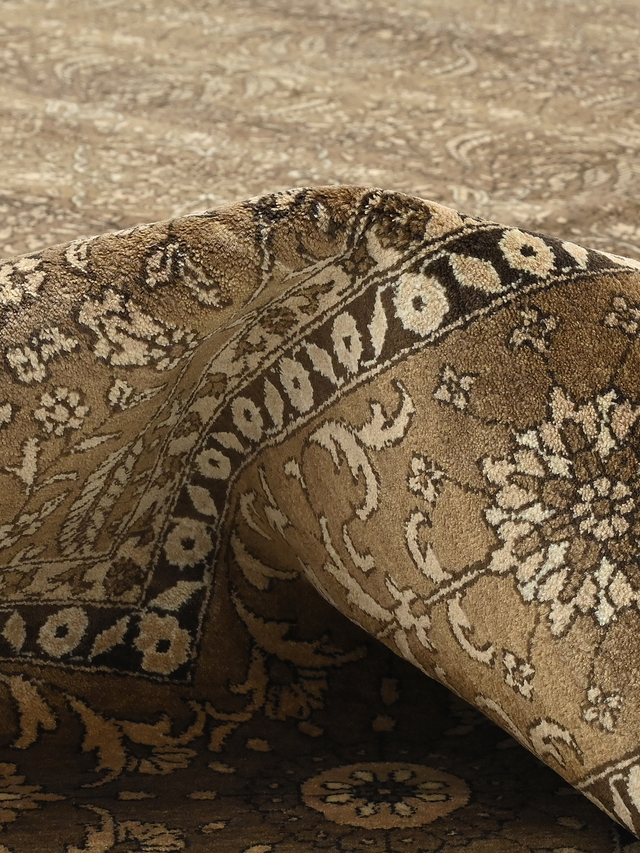 Aiza Heritage Hand-knotted Wool Rug