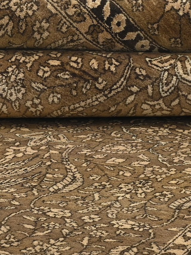 Aiza Heritage Hand-knotted Wool Rug