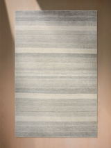 Ophelia Heritage Hand-knotted Wool Rug